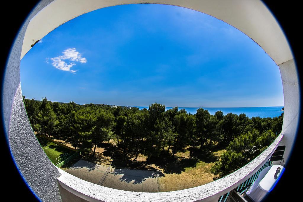 Hotel Pula Exterior photo